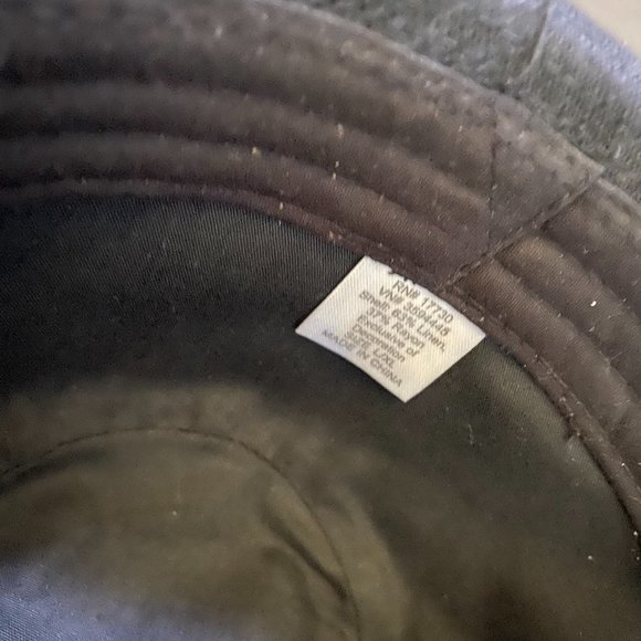 Y2K 2000s Black L/XL Size Fedora Cap Hat with Stripe Band - Picture 4 of 5